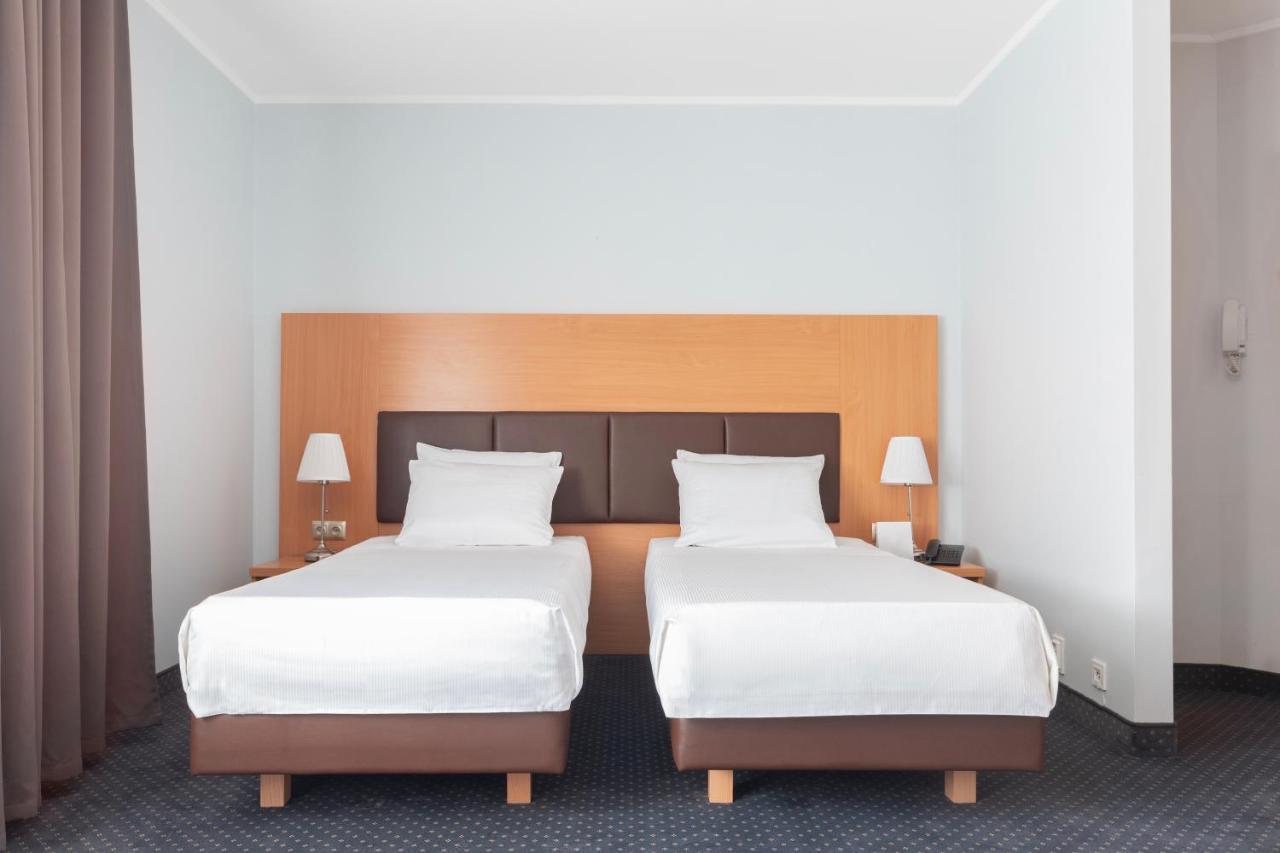 Hotel Poleczki Warsaw Airport Eksteriør bilde